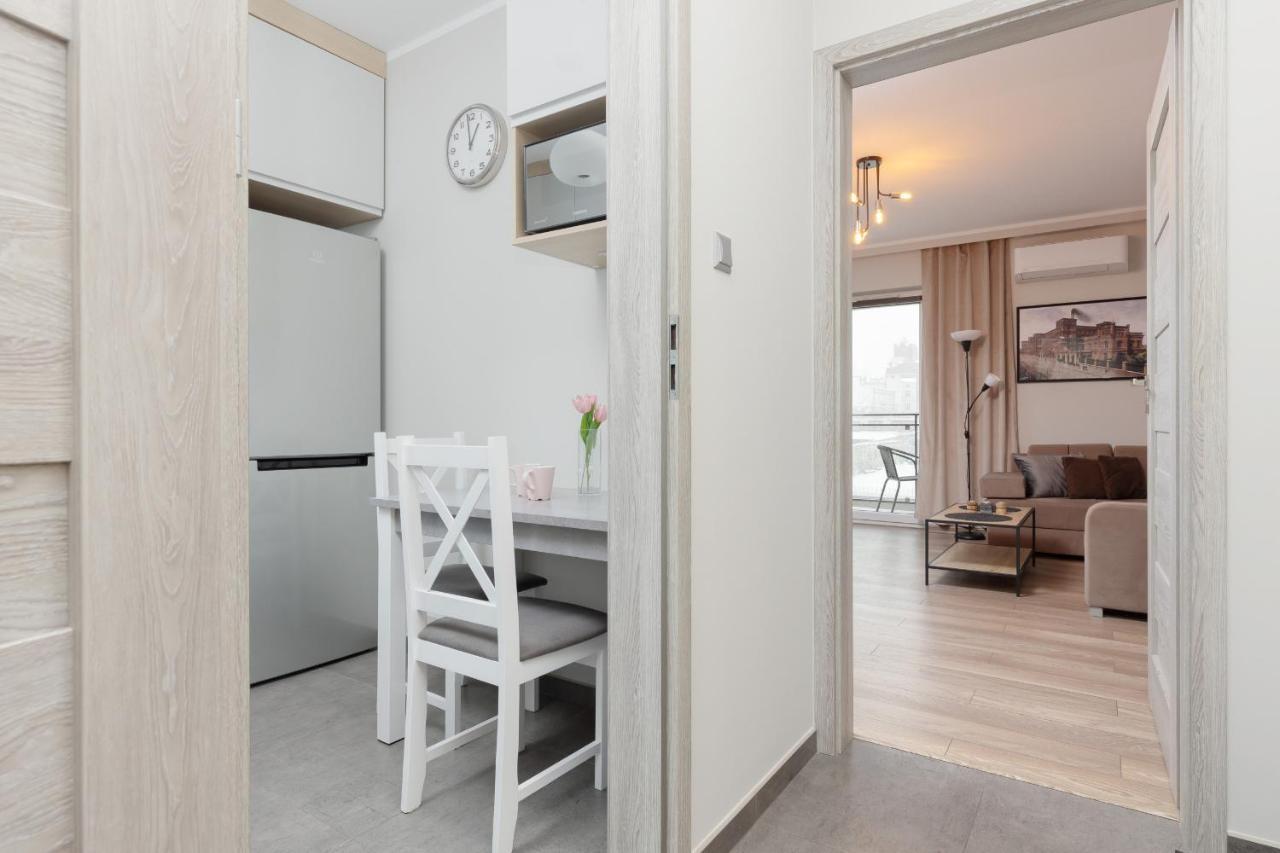 Modern One Bedroom Apartment With Parking In Lodz By Renters Prestige Bagian luar foto